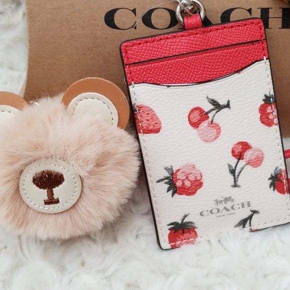 Coach Berry Print Badge Holder  ~ RARE - Picture 2 of 4